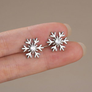 Orecchini a Forma di Fiocco di Neve per Donne, Accessori per Orecchie Carini per Uso Quotidiano e Festivo - Product Image 6