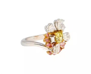 Fancy Yellow Cushion Cut Diamond with Pink and White Marquise and Baguette Side Fancy Stones Bague en argent 925 Bague de fiançailles - Product Image 3