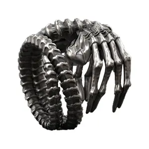 Punk Motorcycle Style Skull Claw Ring for Men Exaggerated Personality Skeleton Hand Fashion Jewelry Rings Accessories