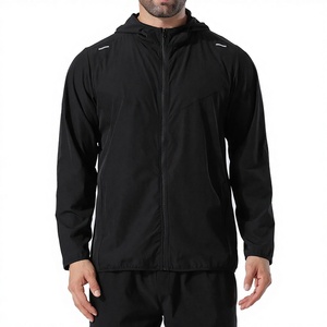 เสื้อแจ็คเก็ตกันน้ำแบบนิ่มสำหรับวิ่ง ดีไซน์ OEM รุ่น NewStyle น้ำหนักเบา เหมาะสำหรับออกกำลังกายและฝึกซ้อมฟุตบอล  รับผลิตตามแบบ - Product Image 2