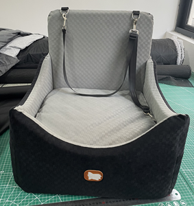 Siège de <span class=keywords><strong>voiture</strong></span> pour chien lavable, imperméable, antidérapant, en Oxford, avec laisse de sécurité, housse amovible pour chiens de petite et moyenne taille, SUV - Product Image 6