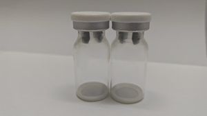 100U ใหม่ช่วยให้คุณดูอ่อนเยาว์และเรียบเนียนขึ้น พร้อมผงฟรีซดรายลดเลือนริ้วรอย - Product Image 2