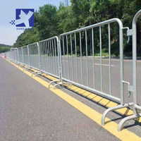 Barrière de contrôle de la foule temporaire galvanisée d'occasion pour la circulation routière, avec cadre en PVC/acier inoxydable et panneau de clôture grillagé enduit