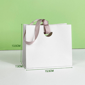 Hot Selling Greaseproof Brown Kraft Wedding Candy Packaging Handbag Die-Cut Handles Ribbon Luxurious Eco-Friendly Craft Bag - Product Image 6