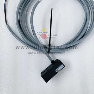 Sensor Original MA Nuevo 61.110.1671 Sensor de Inducción de Barra de Proximidad para Piezas de Impresora Offset Heidelberg SM102 CD102 SM74 CD74 - Product Image 4