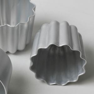 <span class=keywords><strong>Moule</strong></span> à dessert en gelée cannelée à pâtisserie française Moules à gâteau Cannele en aluminium anodisé robuste Moules à canele - Product Image 2