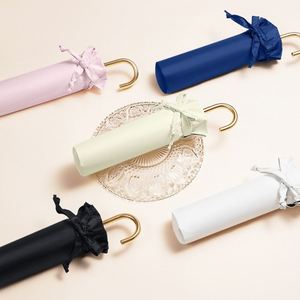 Parapluie pliant ultra-léger pour femme, style japonais, avec crochet doré, dentelle, caoutchouc noir, coupe-vent, anti-UV, protection contre le soleil et la pluie - Product Image 1