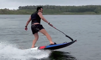 2025 Meilleure vente en gros planche de surf en carbone la plus rapide 110CC essence et électricité Jet planche de surf Sports nautiques en vente