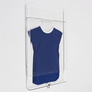 Vitrina de exhibición de fábrica al por mayor para camisetas de fútbol y baloncesto de acrílico, marco para camisetas - Product Image 1
