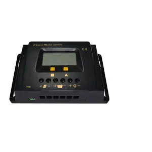 30A PWMソーラー充電コントローラー12V/24VソーラーレギュレーターUSB5V LCDと互換性があります