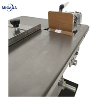 Machine d'étiquetage et de scellage semi-automatique électrique pour surfaces planes, pour boîtes et caisses en carton, avec étiquettes en papier PLC