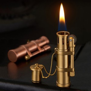 Briquet à kérosène de luxe créatif au design bronze vintage, vente en gros - Product Image 4