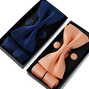 Farfallino colorato di lusso e Set da taschino scatole regalo in poliestere Set papillon per uomo - Product Image 1