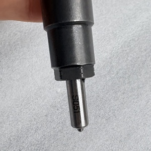 <span class=keywords><strong>Inyector</strong></span> de Combustible Common Rail Diésel de Alta Calidad 16600-5X30A 295050-1050 Compatible con Motor Diésel Denso <span class=keywords><strong>Nissan</strong></span> <span class=keywords><strong>NP300</strong></span> Pickup - Product Image 4