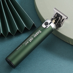 Cortadora de Pelo Yoshimi JM-700C Negra, Recargable por USB, Herramienta Profesional de Barbería con Peines Guía y Cable de Carga - Product Image 4