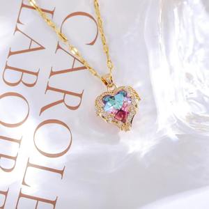<span class=keywords><strong>Collana</strong></span> in Acciaio Inossidabile alla Moda - <span class=keywords><strong>Collana</strong></span> <span class=keywords><strong>Cuore</strong></span> <span class=keywords><strong>dell</strong></span>'<span class=keywords><strong>Oceano</strong></span> - Accessorio di Gioielleria di Lusso per Donne - Product Image 3