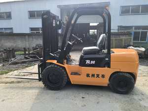 Montacargas Usado Hangzhou R30 A30 A30Z CPC30 Diésel de 3 Toneladas con Elevador de 3m, Marca China Hangzhou, Excavadora en Venta - Product Image 2