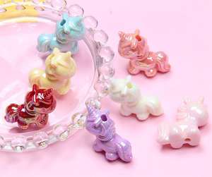 Accessoire de bracelet bricolage lumineux de couleur bonbon perles acryliques mignonnes enduites d'UV pour les chaînes de téléphone portable et les tentures de voiture - Product Image 3