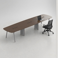 Table de conférence moderne pour salle de réunion, longue table de réunion avec ports de gestion des câbles, mobilier de bureau personnalisé, plateau en MFC