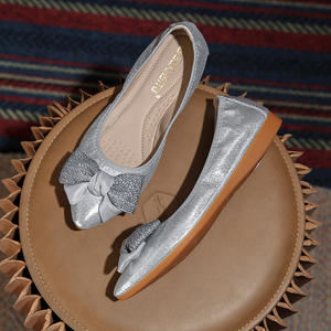 Nouvel arrivage d'espadrilles élégantes, luxueuses, confortables et pointues, chaussures de ballet décontractées pour femmes, chaussures plates à enfiler pour dames - Product Image 3