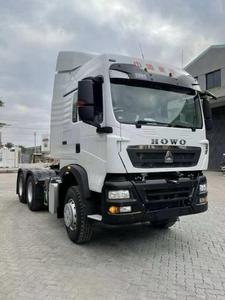 รถบรรทุกหัวลาก SINOTRUCK HOWO 6x4 ดีเซล เกียร์ธรรมดา ระบบกันสะเทือนแบบลม พวงมาลัยซ้าย รับน้ำหนัก 31-40 ตัน ผลิตในจีนใหม่ - Product Image 1