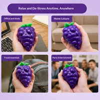 Jouet anti-stress Kawaii en forme de raisin, souple et couineur, avec bloc de construction à l'intérieur, à remontée lente, cadeau de bureau pour enfants de 5 à 7 ans