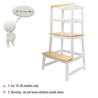 Tabouret d'appui pour tout-petits moderne et de qualité supérieure avec poignée et barre de sécurité, design en bois durable pour la cuisine, la salle de bain et le salon