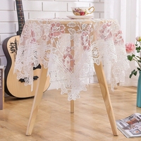Nappe occidentale personnalisée fleurs rouges et blanches présentoir à bijoux avec broderie ajourée en dentelle pour tables de mariage rondes