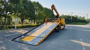 Camion grue de dépannage à plateau plat RHD et LHD de 4 à 10 tonnes pour le levage et le sauvetage de véhicules et de machines endommagés - Product Image 5
