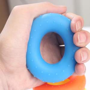 Anello Antiscivolo <span class=keywords><strong>in</strong></span> Silicone per Allenamento delle Dita - Multicolore per Casa e Ufficio - Product Image 1