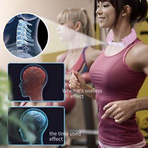 Protector de Cuello Refrigerante Reutilizable y Ligero, Envoltura Térmica Aislante con Gel Contorneado para Alivio Deportivo y Uso Diario - Product Image 3