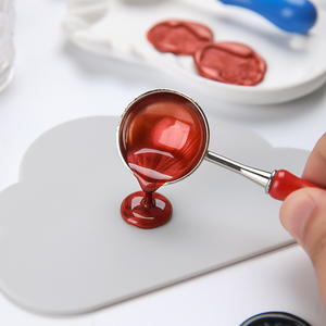 Juego de cucharas medidoras de acero inoxidable con mangos de colores para uso en la cocina - Product Image 4