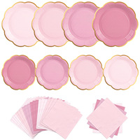 Lot de 24 assiettes rondes en carton rose bonbon avec bordure dorée festonnée, vaisselle jetable pour fête avec serviettes