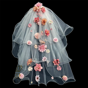 طرحة زفاف رومانسية ثلاثية الأبعاد من QUEENGOWN مع مشط، طرحة جميلة وأنيقة من طبقتين بزهور وردية كإكسسوار للزفاف - Product Image 4