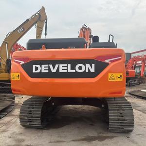 รถขุด DEVELON DX205 สีส้ม แบบติดตั้งบนราง สำหรับงานก่อสร้าง - Product Image 2