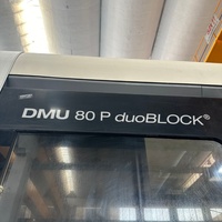 Centre d'usinage à 5 axes German Dmg Mori DMU 80P pour le traitement de fixations et de moules complexes multi-angles.