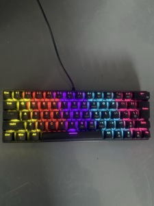 لوحة مفاتيح ألعاب ميكانيكية مع إضاءة خلفية RGB من TWOLF, منتج جديد ، لوحة مفاتيح ميكانيكية مع سلك USB ، 61 مفتاح ، 60 ٪ - Product Image 5