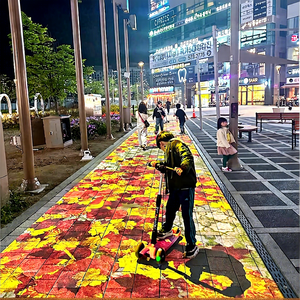 Équipement professionnel de projection interactive 3D pour sol extérieur, pour le divertissement et la rentabilité commerciale - Product Image 1