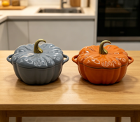 Casserole Enamel Labu Oranye Grosir untuk Halloween dan Thanksgiving, Panci Besi Cor Labu, Perlengkapan Hadiah