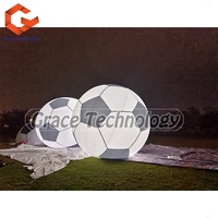 Ballon de football gonflable à éclairage LED Ballon de sport Ballon de football à l'hélium en PVC Ballon gonflable pour la publicité