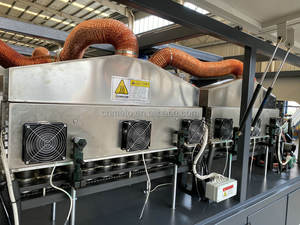 เครื่องเป่าขวดพลาสติก PET แบบ 4 ช่อง <span class=keywords><strong>ขนาด</strong></span><span class=keywords><strong>ใหญ่</strong></span> สำหรับผลิตขวดเครื่องดื่ม คุณภาพดี <span class=keywords><strong>ราคา</strong></span>โรงงาน - Product Image 6