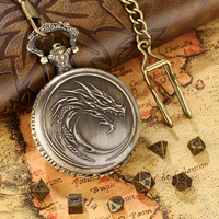 Nouveauté 2025, cadeaux de fête de jeu, jeu de dés en métal D-N-D avec boîte à dés en forme de montre de poche de dragon, ensemble de cadeaux de jeu de divertissement