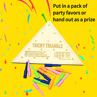 Jeu de société en bois personnalisable, portable, écologique, en forme de dessin animé, cadeau promotionnel, boîte triangulaire, échecs
