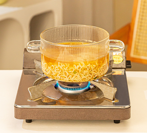 หม้อแก้วใสพร้อมหูจับคู่ ฝาปิดลายหมีน่ารัก หม้อสุขภาพลายทาง ใช้กับเตาไฟฟ้าได้ ปลอดภัยสำหรับทำบะหมี่และนม - Product Image 5