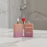 Bouteilles de soins de la peau en verre dégradé rose de 100ml avec bouchon à vis en forme de coeur Flacon compte-gouttes cosmétique de parfum élégant Emballage élégant
