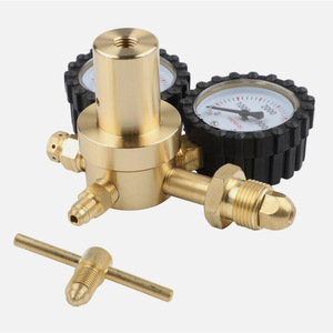Entretien des équipements industriels, réparation de la climatisation, manomètre d'azote haute pression, régulateur, pression d'azote - Product Image 3