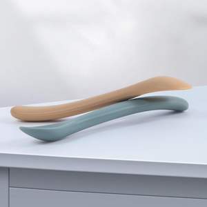 Utensilios <span class=keywords><strong>de</strong></span> alimentación <span class=keywords><strong>de</strong></span> punta suave sin BPA para bebés, cucharas <span class=keywords><strong>de</strong></span> alimentación <span class=keywords><strong>de</strong></span> silicona para bebés, utensilios <span class=keywords><strong>de</strong></span> comida para niños pequeños - Product Image 2