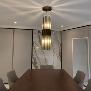 Lampadario LED a Sospensione Dorato Personalizzato per Hotel, Villa, Ristorante, <span class=keywords><strong>Camera</strong></span> <span class=keywords><strong>da</strong></span> <span class=keywords><strong>Letto</strong></span>, Decorazione d'Interni Contemporanea - Product Image 2