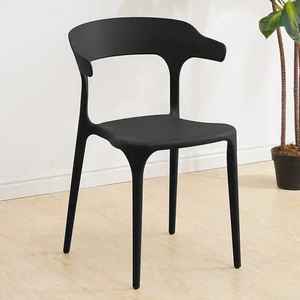 เก้าอี้พลาสติกสำหรับสวนกลางแจ้งทันสมัย สีสันสดใส แบบซ้อนได้ วัสดุ PP เหมาะสำหรับร้านอาหาร คาเฟ่ และรับประทานอาหาร - Product Image 3