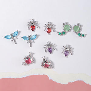 Aretes Pequeños de Zirconia Chapados en Oro, Estilo Animal, para Cartílago y <span class=keywords><strong>Tragus</strong></span>, para Mujer, Joyería de Moda Punk Coreana - Product Image 1